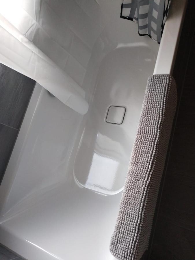 Haus Rhaetikon 1. Og, Links Apartment ดาวอส ภายนอก รูปภาพ