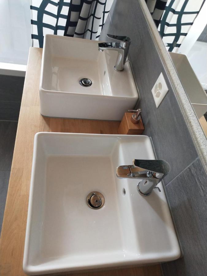 Haus Rhaetikon 1. Og, Links Apartment ดาวอส ภายนอก รูปภาพ