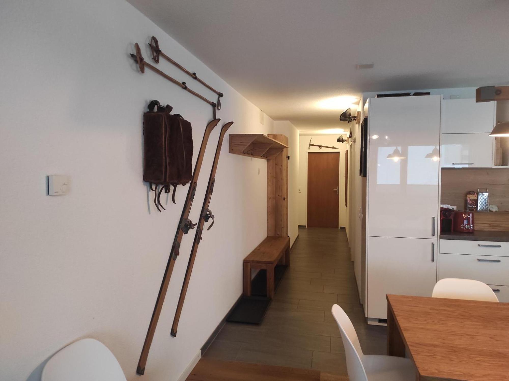 Haus Rhaetikon 1. Og, Links Apartment ดาวอส ภายนอก รูปภาพ